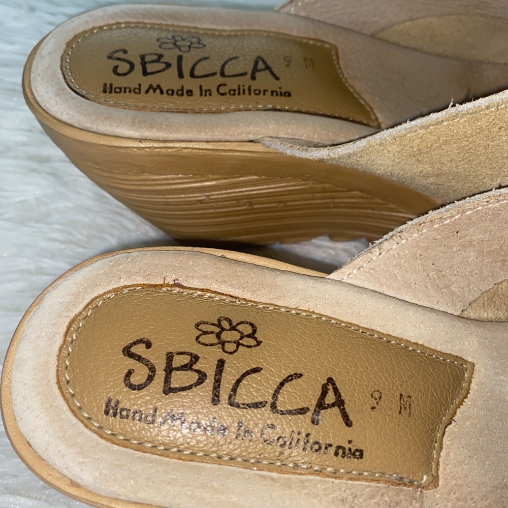 Sbicca Boho tan suede handmade in California clogs 3" wedge - Picture 5 of 8